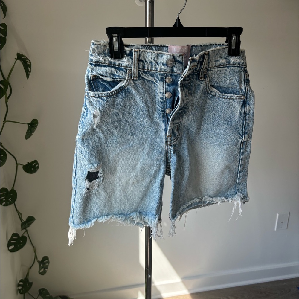 REVICE distressed Denim mid-length Shorts